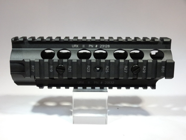 ガン　パーツ　VFC KAC SR16E3 URXハンドガード VFC KAC SR16E3 URXハンドガード