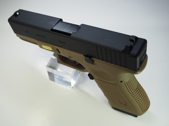 WE G19 Gen.3 GBB TAN （グロック19 ガスブローバックガンシリーズ）