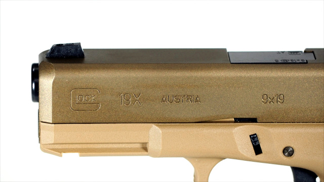 Glock 19 X セラコート　蓄光サイト　予備マガジン付 AG364 UMAREX（VFC）グロック19X セラコートリミテッド | 玩具
