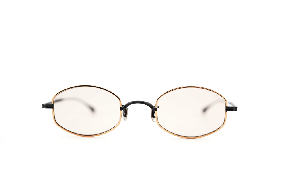 EYEVAN7285 1009 新品未使用　ブラック×ゴールド EYEVAN7285 1009 新品未使用 ブラック×ゴールド - メルカリ