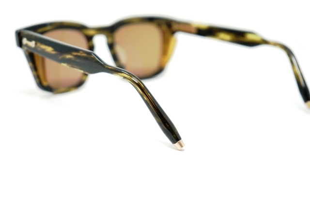 AKONI / アコニ Ara Dark Tortoise/Crystal Amber