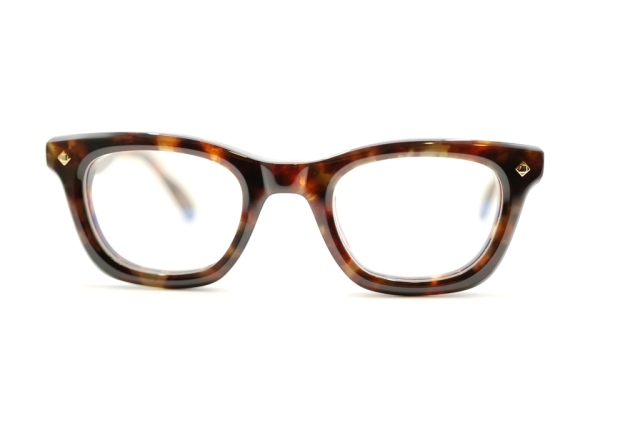 Lunetterie Générale / ルネテリエ ジェネラル Forever Young Medium Tortoise & 24K Gold 期間限定特別価格