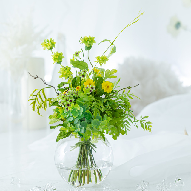 朝摘みのブーケ（白・黄）