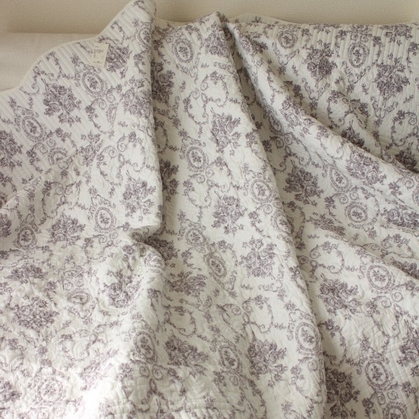 キルトカバー キルトラグ マルチキルト トワルドジュイ ローズ 200×200 バラ柄 ソファカバー キルティングスロー キルティング 