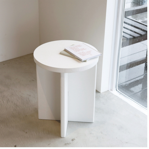 ラフル サイドテーブル 丸 ホワイト ラウンドテーブル 白 コーヒーテーブル 店舗什器 neulo 韓国インテリア ヨーロピアン モダン