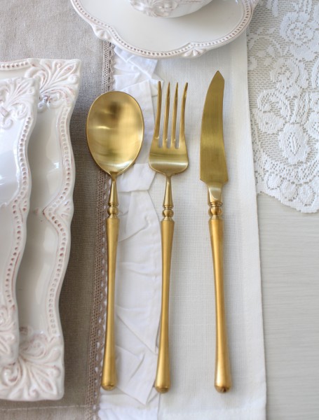 PARIS ディナーカトラリー ゴールド  ナイフ フォーク スプーン ステンレス マット つや消し おしゃれ テーブルコーディネート 