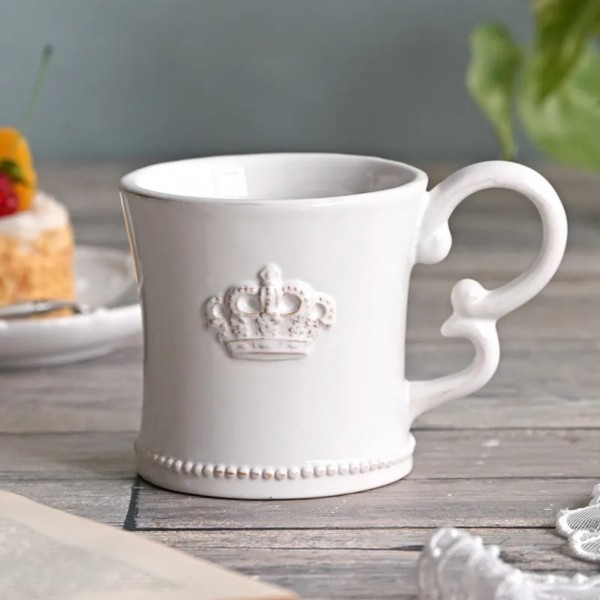ロイヤルクラウン マグカップ ホワイト マグ 陶器 コップ  洋食器 アンティーク調 陶器製 シャビーシック 可愛い おしゃれ クラ