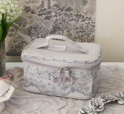 化粧ポーチ コスメバッグ バニティポーチ コスメポーチ 小 バニティ マチルドエム フランス  リボン (427) ポーチ 女性 レディー