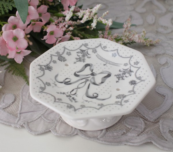 ソープディッシュ　アクセサリートレイ　リボンモチーフ　マトソン アンティーク調 ソープディッシュ アクセサリートレイ リボンモチーフ マトソン