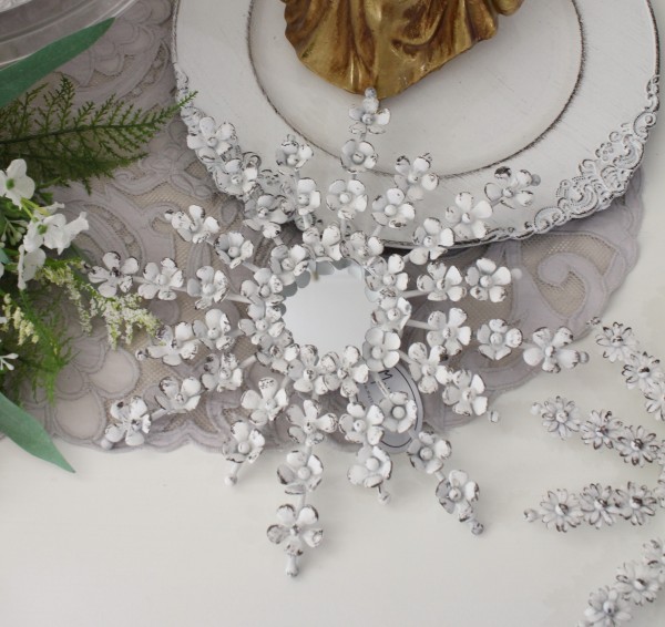 壁飾り 可愛い ウォールオブジェ アイアン マチルドエム フランス フラワー オーナメント  (486) ホワイト 壁掛け 壁面装飾 可愛