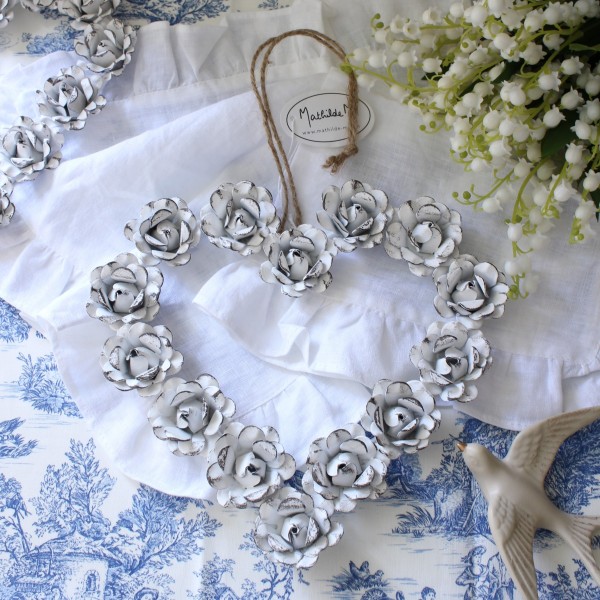 可愛い 壁飾り リース ハート マチルドエム フランス ハートリース L 壁掛け ローズ アイアン ホワイト (814) 可愛い マチルドM 