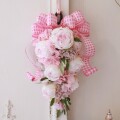 フラワーアレンジ スワッグ (縦型B）壁飾り 造花 フラワーアレンジメント 壁掛け ギフト インテリア アレンジ アーティフィシャ