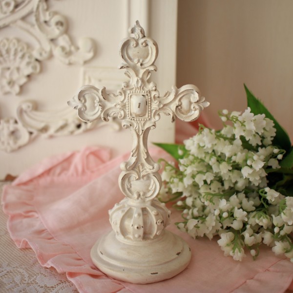 十字架 クロス ホワイト 置物 オブジェ アンティーク風 白 (026) 撮影小物 ディスプレイ アンティーク アンティーク調 雑貨 姫系