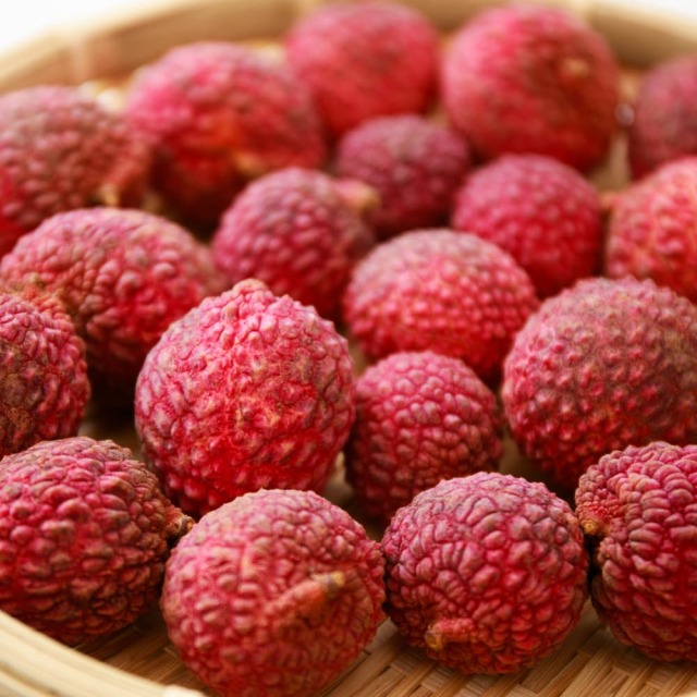 岡宗農園　訳あり家庭用　生ライチ1kg