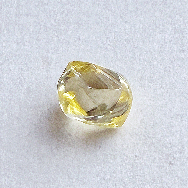 ダイヤモンド原石 0.53ct.