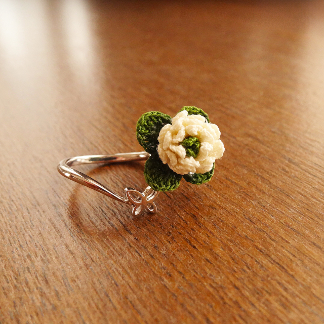 スタッブリング　バタフライ　白詰草