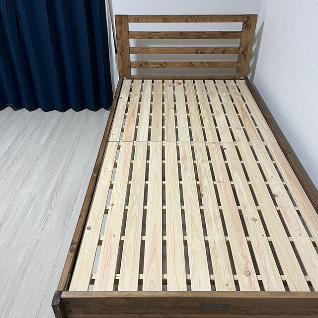しろろ ひのき無垢素材 木製セミダブルベッドフレーム 西川FITLABOブランドの国産ひのき無垢材ベッドフレーム。高さが3