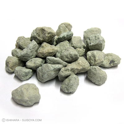 ゼオライト │ 即効性吸着ろ材 ゼオライト鉱石（大粒）