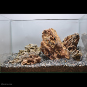 水槽用レイアウト石 気孔石＋おまけの青華石 アクアリウムでよく使われる青華石を紹介します - 水景と日常