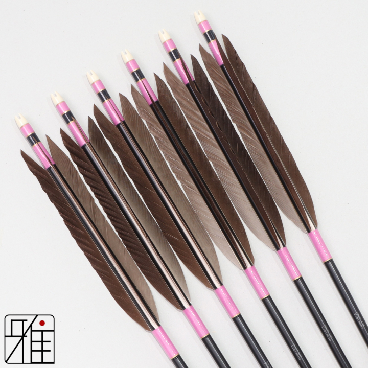 弓道 ジュラ矢 黒手羽 1913黒|6本組|矧糸:桃系|194003