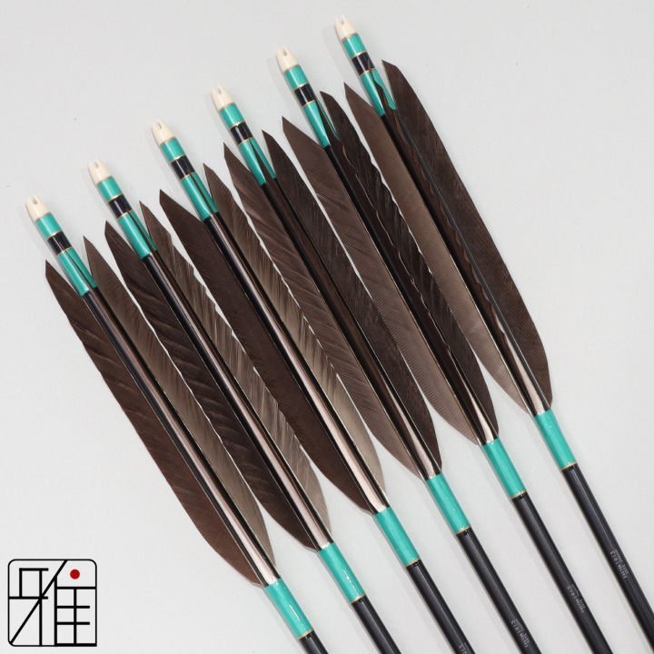 弓道 ジュラ矢 黒手羽 1913黒|6本組|矧糸:緑系|194037