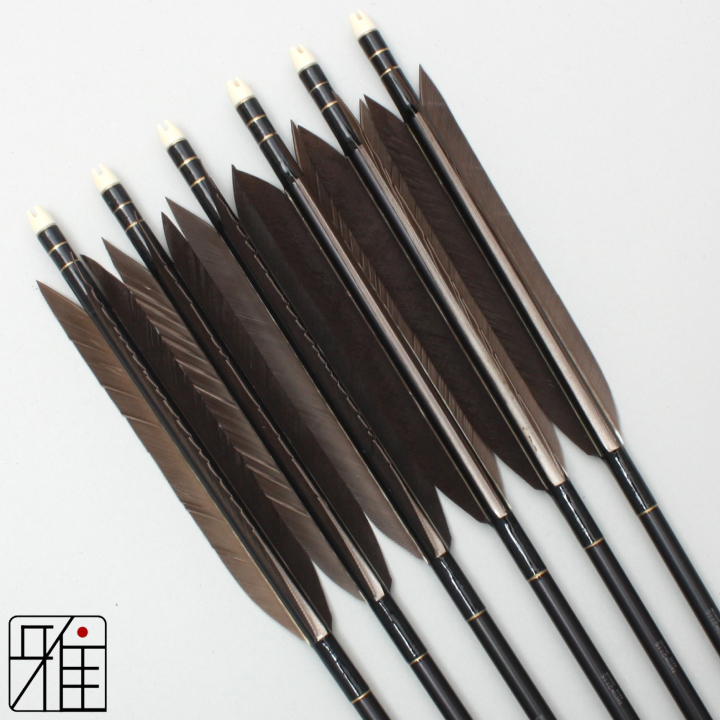 弓道 ジュラ矢 黒手羽 2115黒|6本組|矧糸:黒系|21589