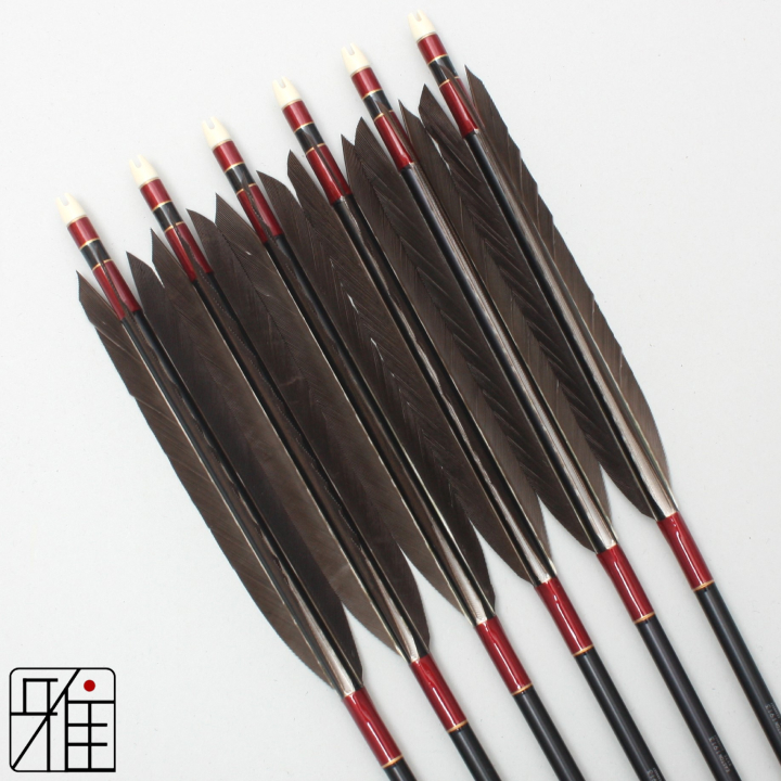 弓道 ジュラ矢 黒尾羽 1913黒|6本組|矧糸:赤系|19572
