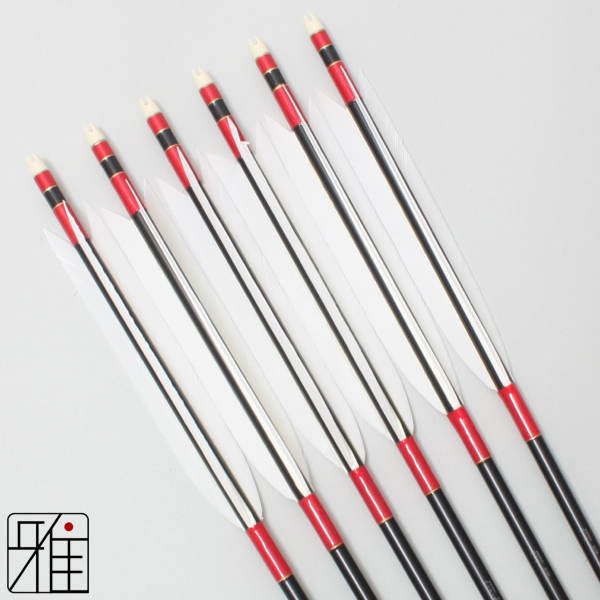 弓道 ジュラ矢 ターキー白羽 1913黒|6本組|矧糸:赤系|19297