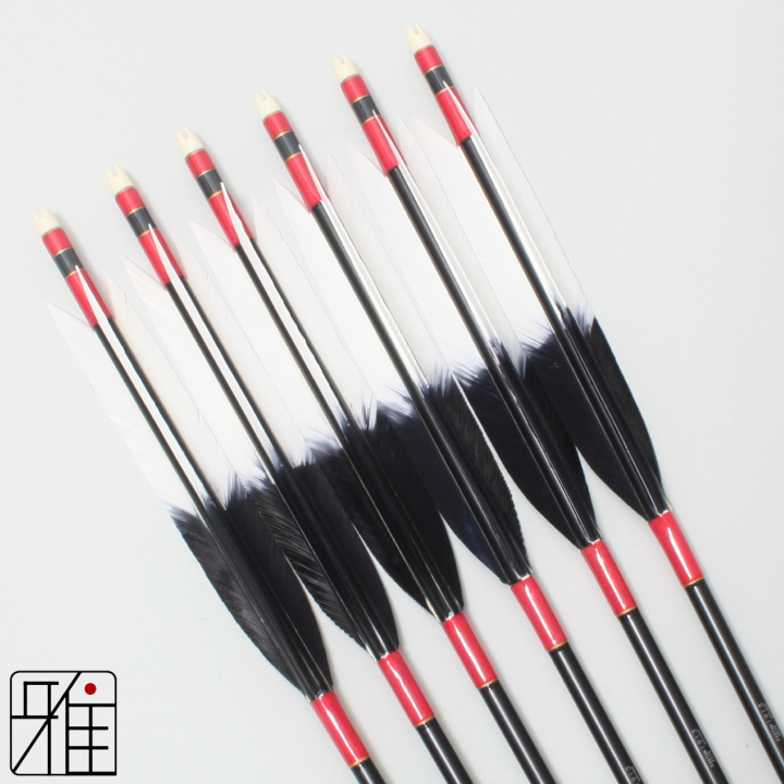 弓道 ジュラ矢 ターキー元黒染羽 1913黒|6本組|矧糸:赤系|19316