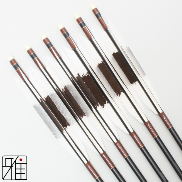 弓道 ジュラ矢 ターキー手描染羽 2015黒|6本組|矧糸:茶系|20153