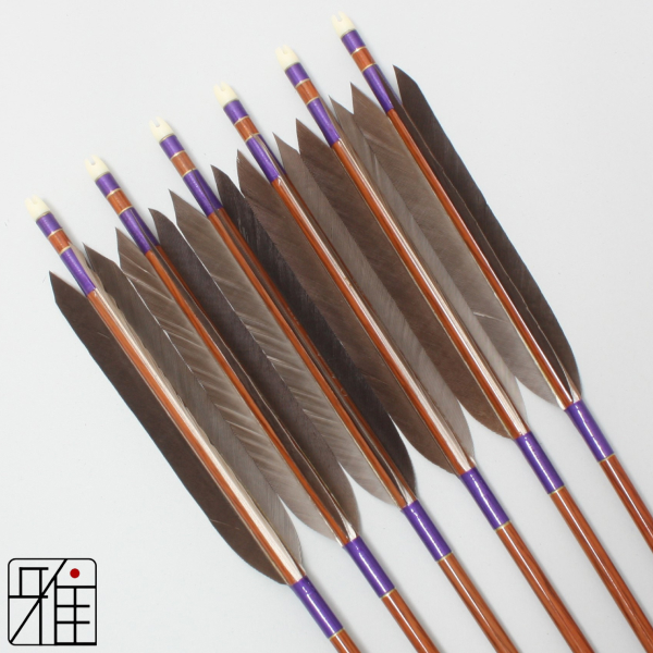 弓道 矢 ハヤブサ カーボン矢 黒手羽 7622|6本組|矧糸:紫系|76090