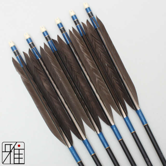 弓道 ジュラ矢 黒羽根 手羽 1913黒|6本組|矧糸:青系|19553