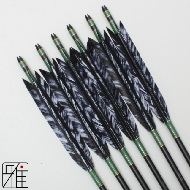 弓道 ジュラ矢 ターキー差斑染羽 2015黒|6本組|矧糸:緑系|20433