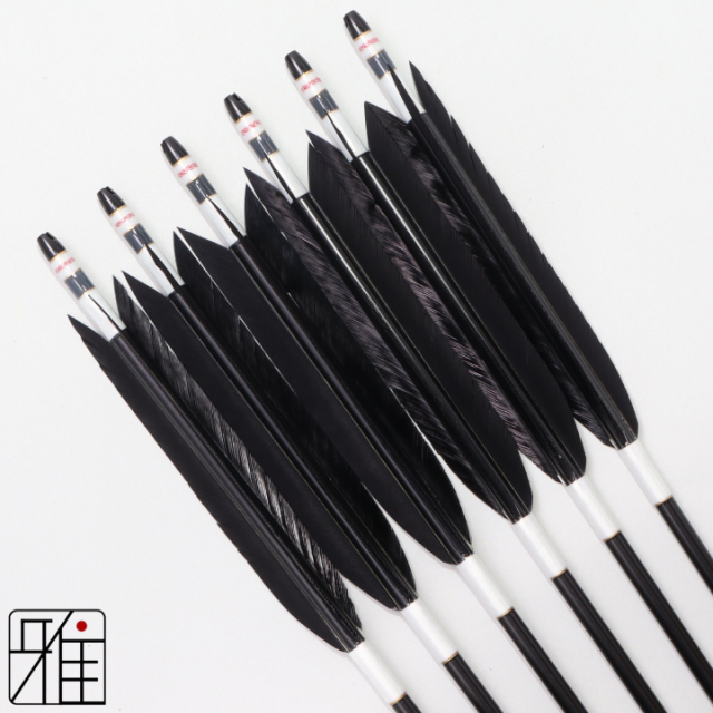 弓道 ジュラ矢 ターキー単色染羽 1913 黒|6本組|矧糸:白系|筈巻糸有|196011