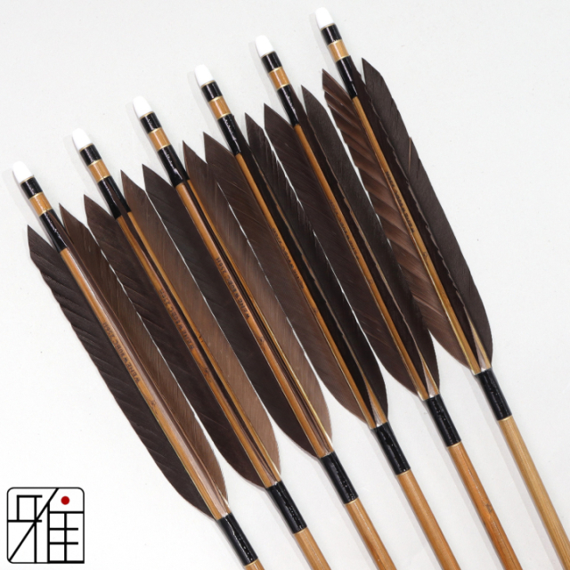 弓道 矢 ミズノ カーボン矢 黒手羽 WENEW 80BC|6本組|弓具通販 弓具 弓