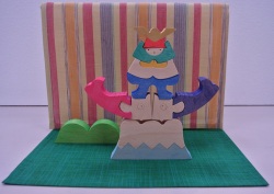 富士山の上の兜童子,組み木の五月人形,小黒三郎 ,垂幕もうせん付