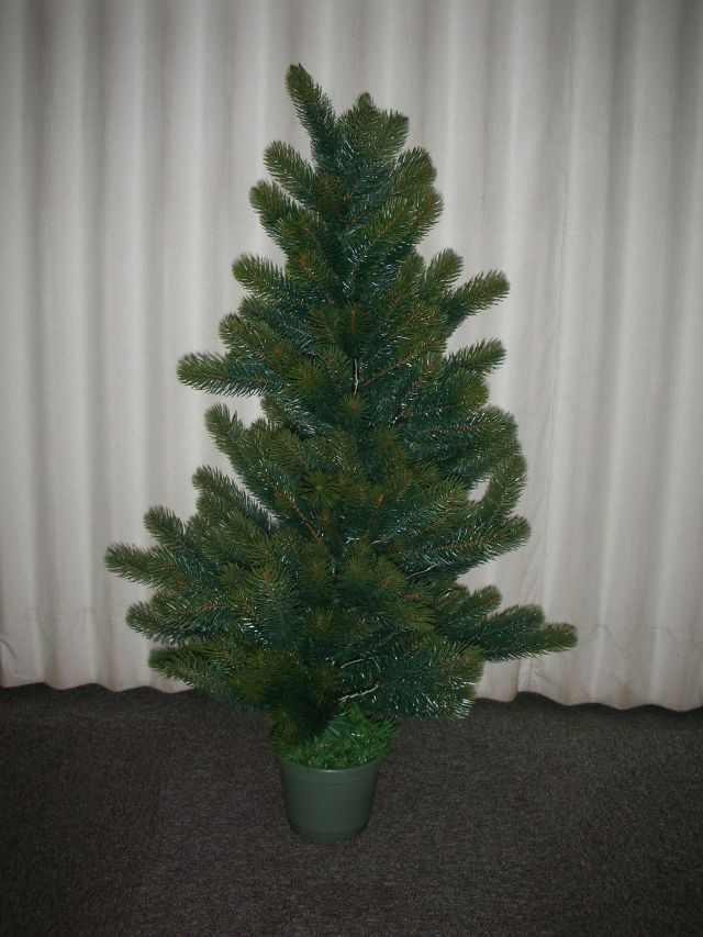 RS GLOBAL TRADE社クリスマスツリー195cm – TOYS&GIFTS MOMO RS