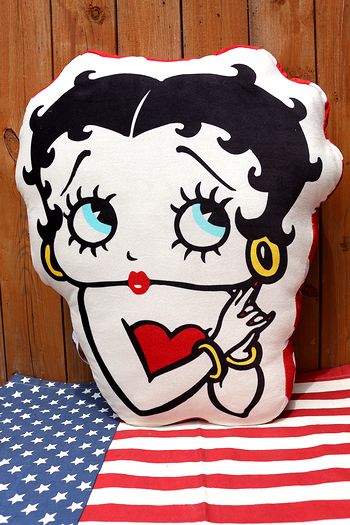 ベティクッション ベティちゃんクッション 縦46cm レッド Bettyboop ベティクッション ベティちゃんクッション 縦46cm レッド Bettyboop
