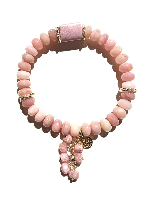 Hilary Joy Couture ニューヨーク発、世界を旅して出会った天然石が生み出す一点物のジュエリー。身に着けられるアート。