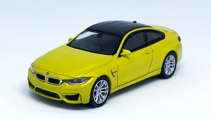 MINI GT 1/64 BMW M4 (F82) オースティンイエローメタリック(右ハンドル)