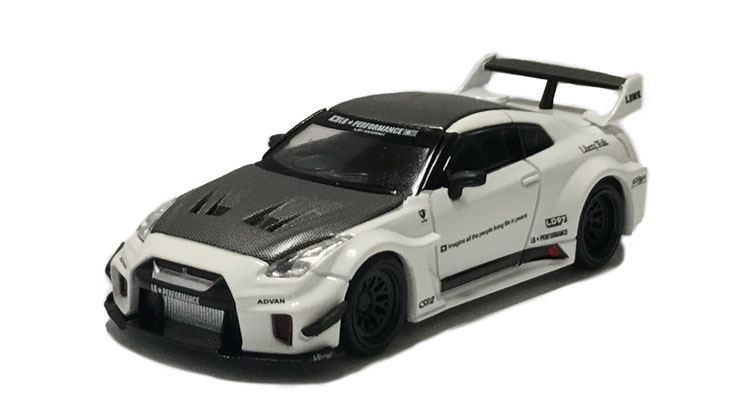 MINI GT 1/64 LB-Silhouette WORKS GT Nissan 35GT-RR バージョン1 ホワイト(右ハンドル)