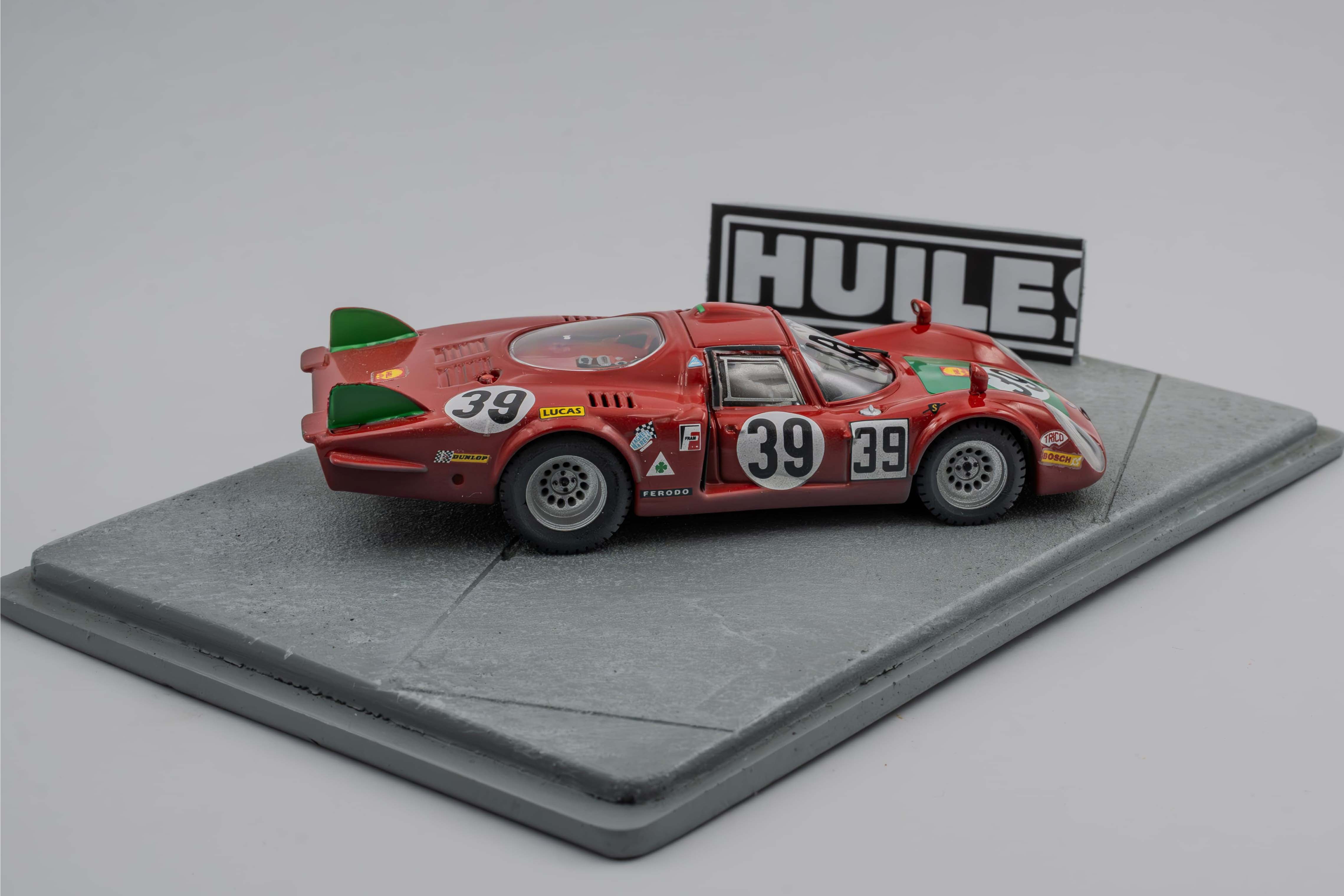 BEST MODEL 1/43 アルファロメオ 33.2 ル・マン24時間 1968 #39 Ignazio Giunti ジオラマ台座付