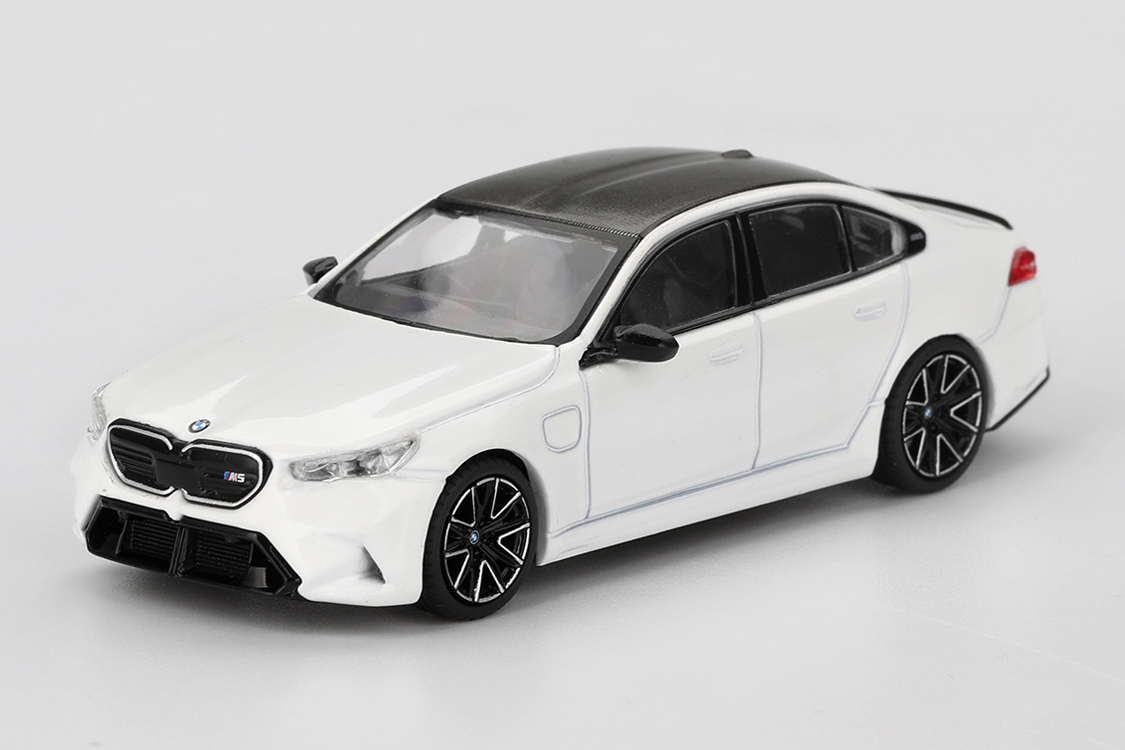 MINI GT 1/64 BMW M5 アルピンホワイト(左ハンドル)