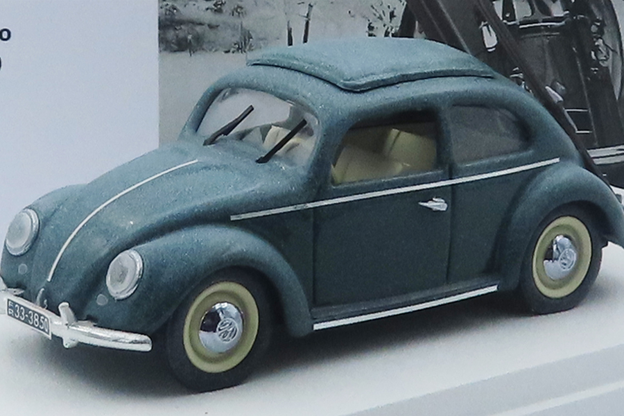 RIO 1/43 フォルクスワーゲン ビートル ウィンターバケーション 1950 スキー付