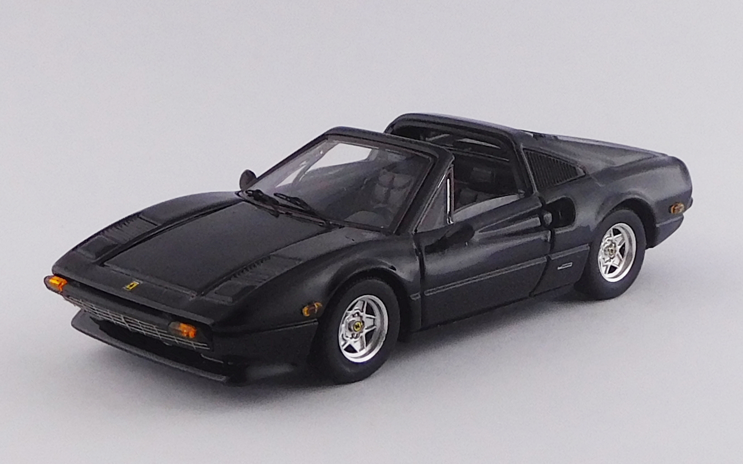 BEST MODEL 1/43 フェラーリ 308 GTS アメリカ仕様 1979 ブラック
