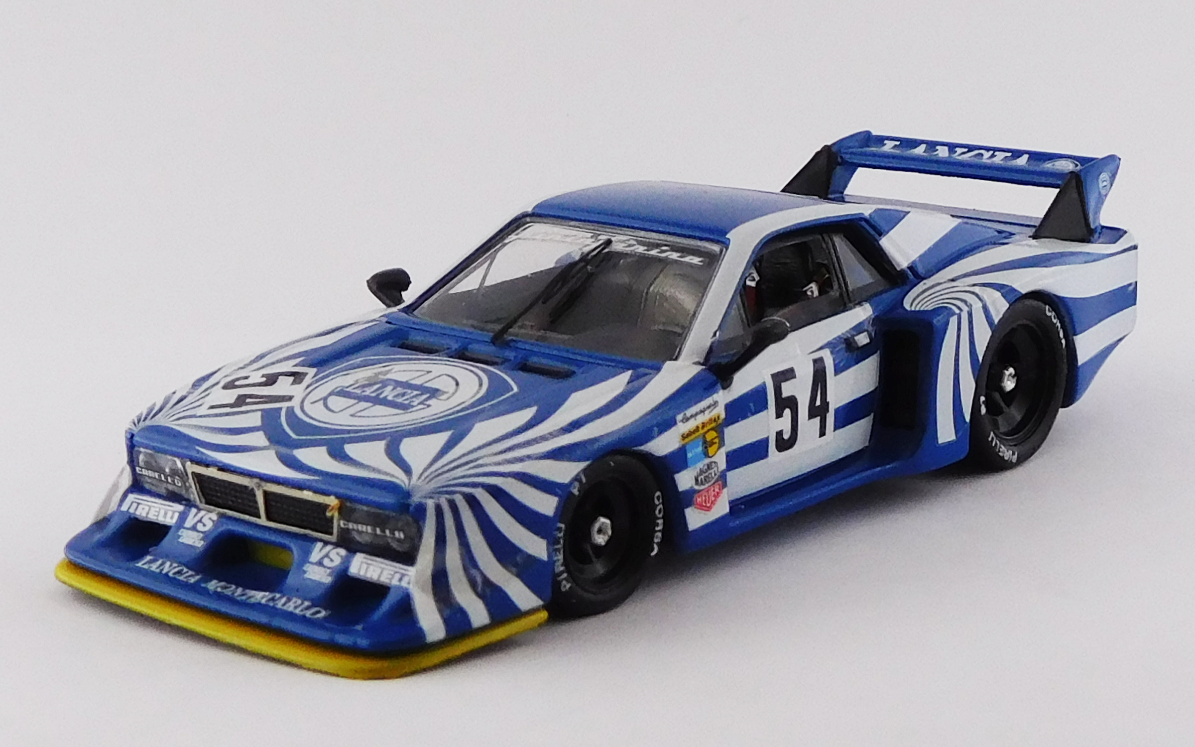 BEST MODEL 1/43 ランチア ベータ モンテカルロ シルバーストーン 6時間レース 1980 #54 R&ouml;hrl/Alboret