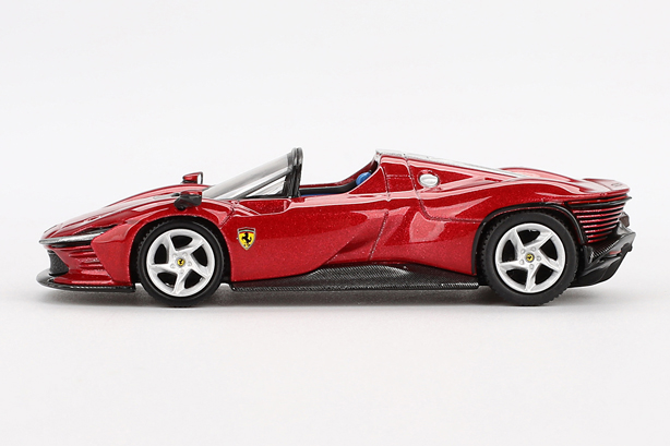 BBR 1/64 フェラーリ デイトナ SP3 Rosso Imola(レッド