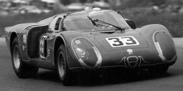 BEST MODEL 1/43 アルファロメオ 33.2 ワトキンスグレン 6時間　1968 Kwech/Martino #33