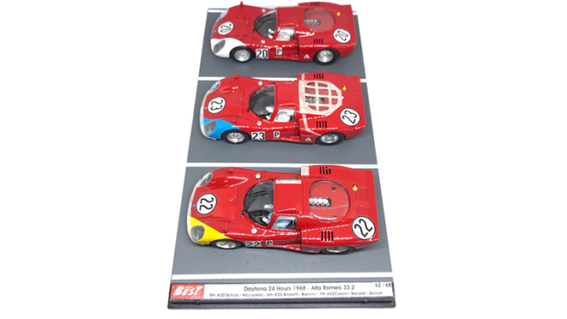 絶版　1/43 アルファロメオ　ティーポ　33/2 1968 5位　ルマン24時 Amazon | Tipo33/2 stradale alfaromeo 1/43 politoys ティーポ