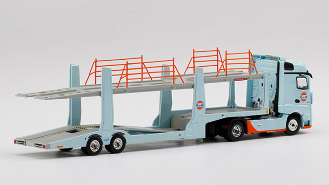 1/64 メルセデス ベンツ アクトロス w/カーキャリア ガルフ(左ハンドル)北米限定